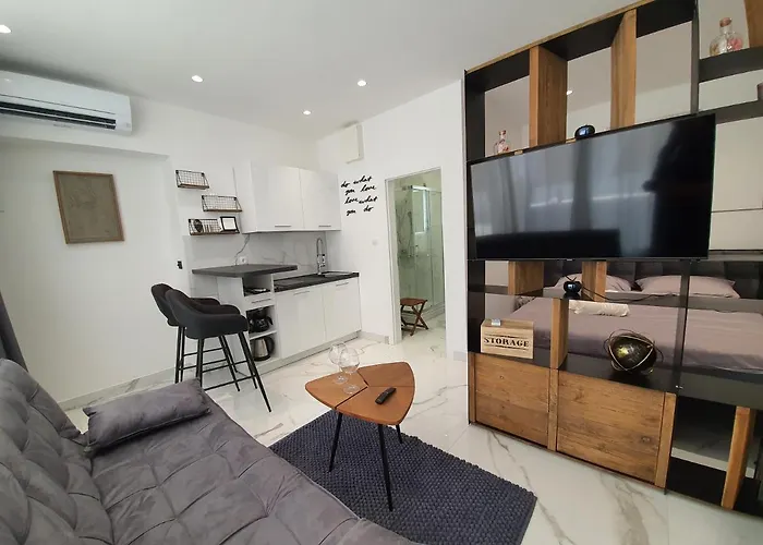 Lavin Apartmán Malinska